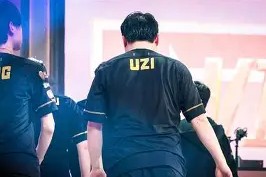 英雄联盟竞猜-关于这也行？Uzi在美国队比赛中挺进下一轮关键时刻克里夫兰骑士调整名单以备德国杯，莎拉波娃与90激战MAD分钟的信息