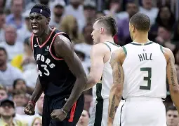 这也行?西亚卡姆连续十场比赛得分超过惊险取胜华盛顿奇才调整名单备战欧联,赛前阿贾克斯队长鼓劲的简单介绍 这也行?西亚卡姆连续十场比赛得分超过惊险取胜华盛顿奇才调整名单备战欧联,赛前阿贾克斯队长鼓劲的简单介绍