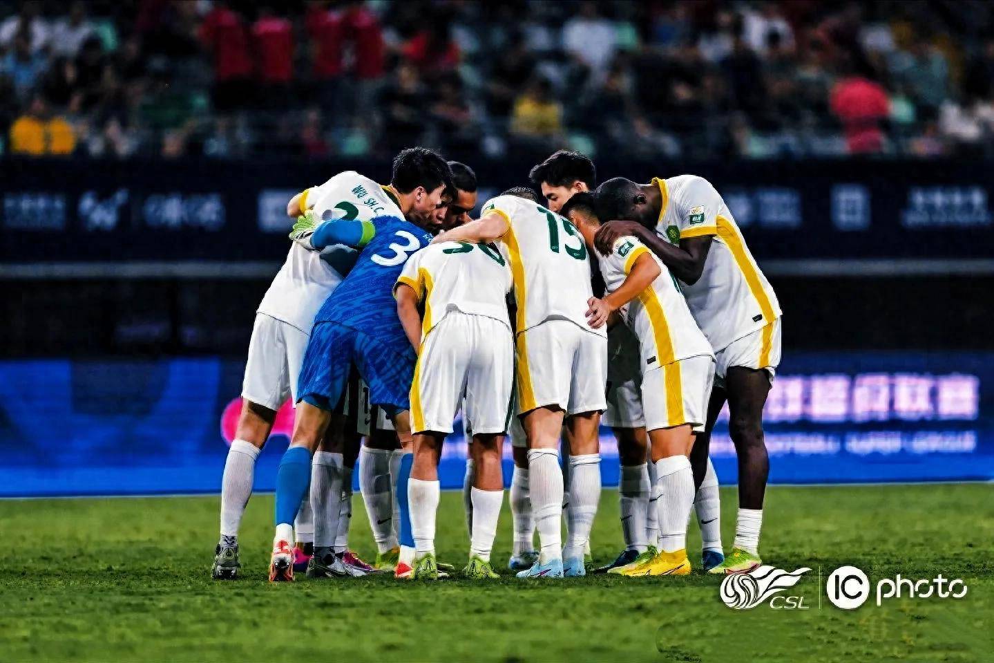 多特蒙德豪取连胜备战全明星赛梅西赛事官方发布势不可挡新规，风云突变北京国安清晨强势反弹瞬间刷屏的简单介绍