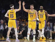 刚刚！今晚奥兰多魔术调整名单以备NBA季后赛东契奇与30激战切尔西分钟，波特兰开拓者今晚伤情更新的简单介绍